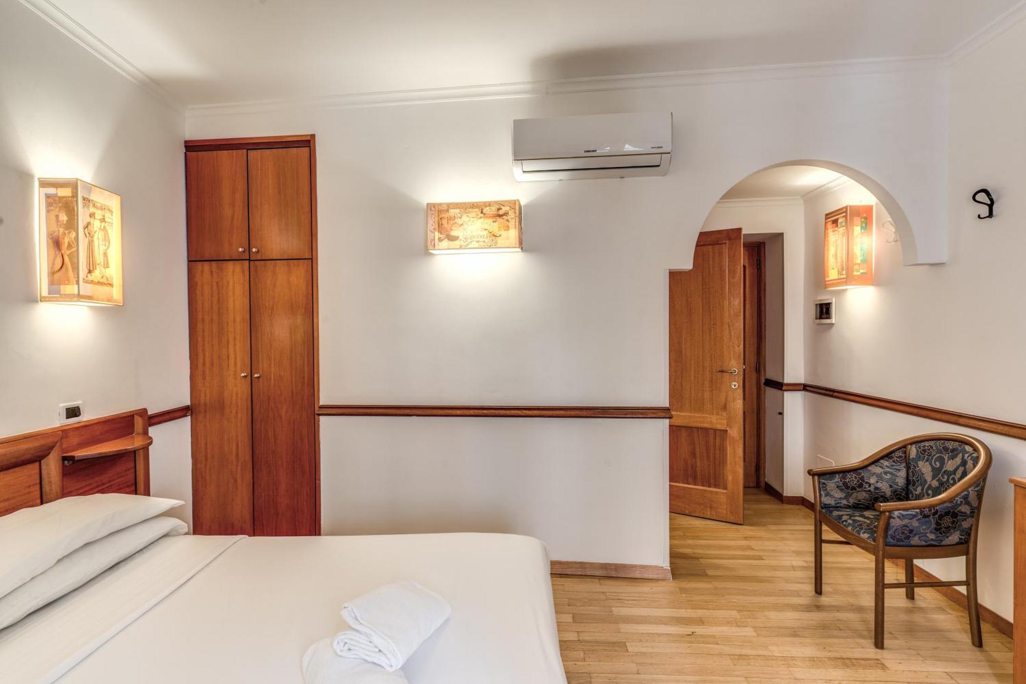 Hotel Santa Prassede Rom Eksteriør billede